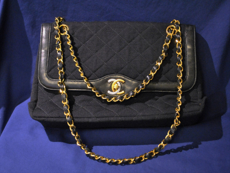 Chanel 1980s Classic Black Leather Maxi Single Flap Handbag – Vintage by  Misty
