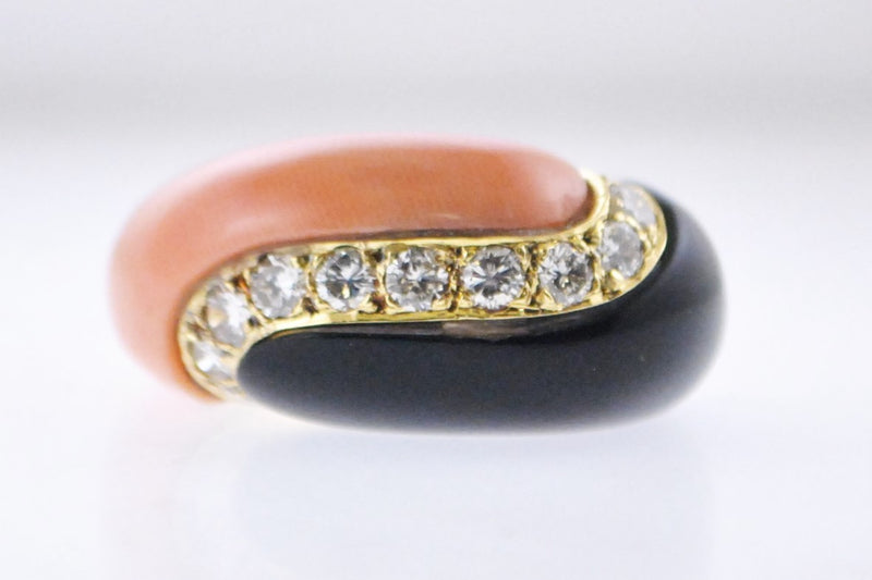Contemporary Designer Cocktail Ring Diamonds Black Onyx & Pink Coral Dome 18K Yellow Gold $15K VALUE APR 57