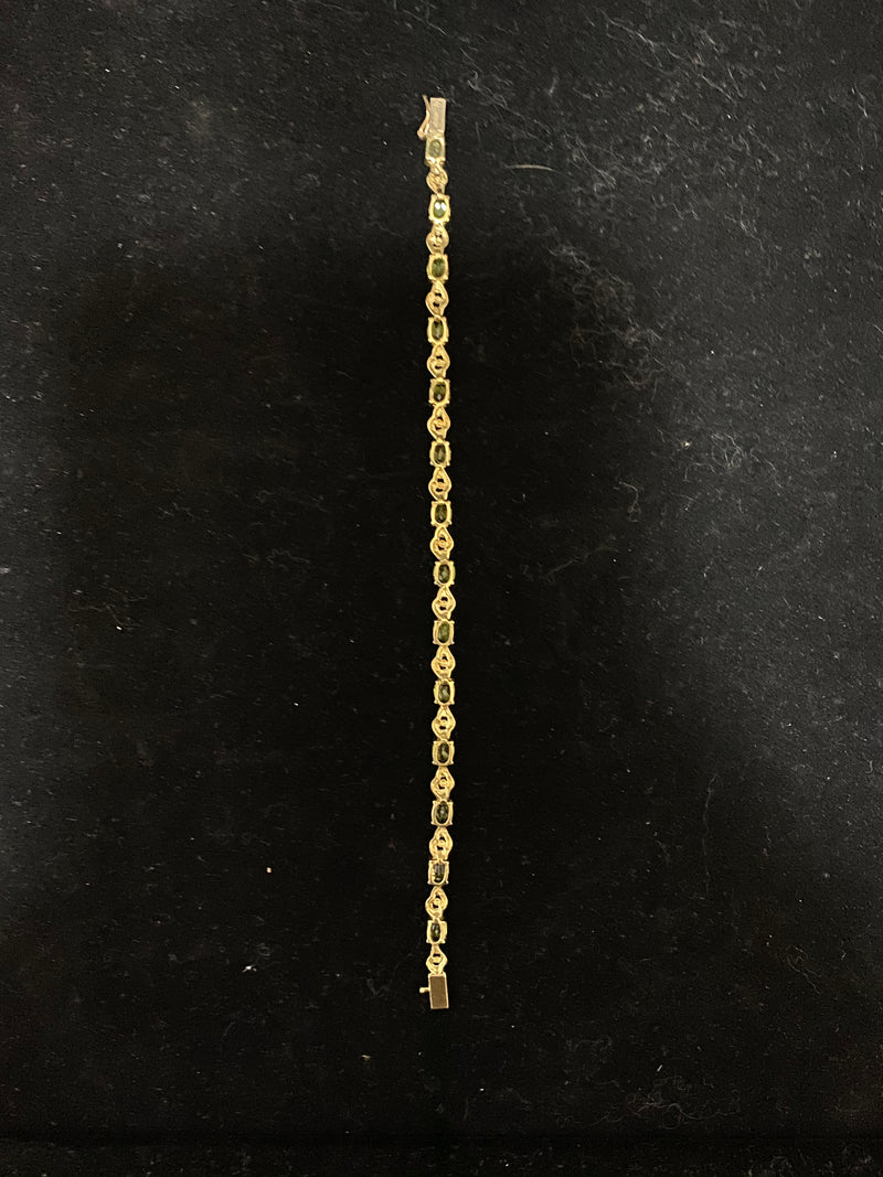 1940's Unique Vintage Solid Yellow Gold Bracelet with 14 Peridots - $8K Appraisal Value w/CoA} APR 57