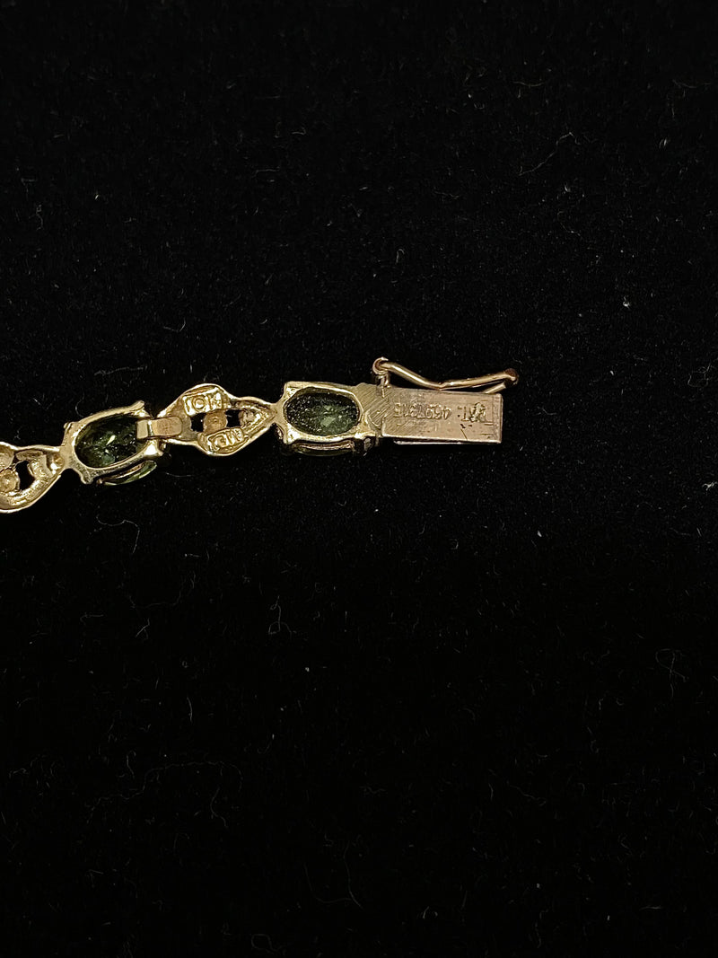 1940's Unique Vintage Solid Yellow Gold Bracelet with 14 Peridots - $8K Appraisal Value w/CoA} APR 57