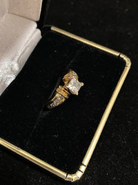 BEAUTIFUL Designer Solid Yellow Gold Princess-Cut Diamond Engagement Ring - $15K Appraisal Value w/ CoA } APR 57