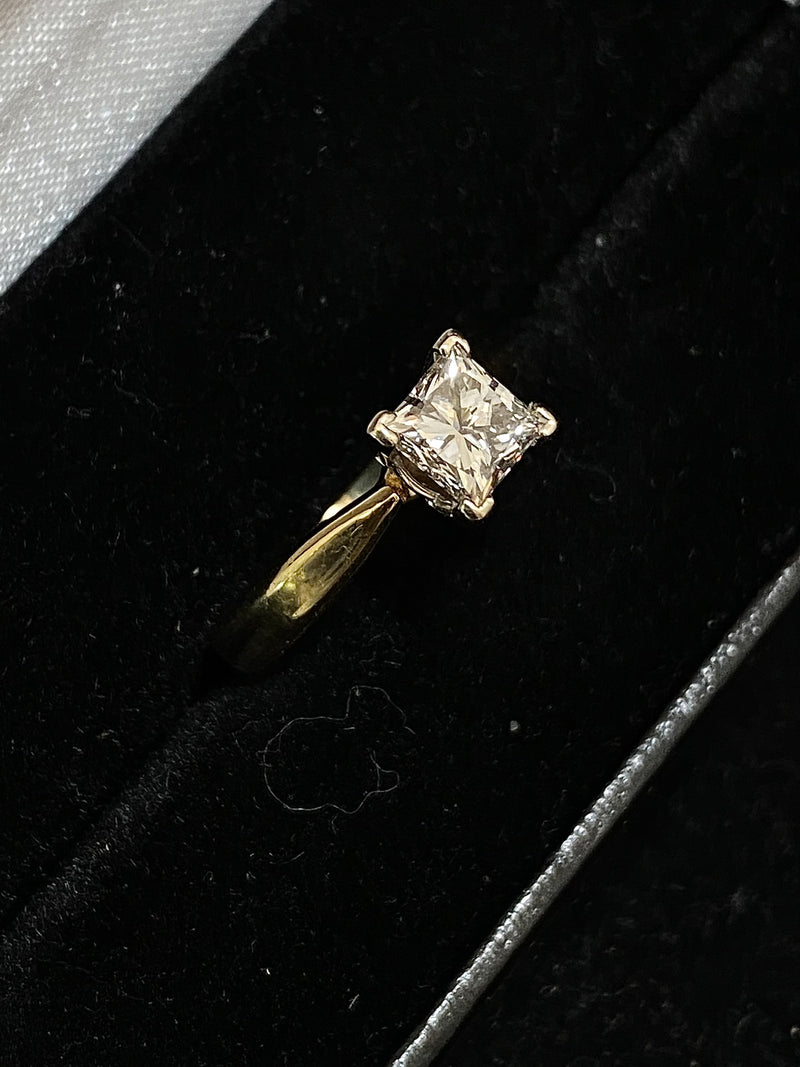Tiffany-style Solid Yellow Gold Princess cut Diamond Solitaire Engagement Ring - $15K Appraisal Value w/CoA} APR 57