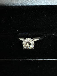 Tiffany-style Solid White Gold Solitaire Diamond Engagement Ring - $40K Appraisal Value w/CoA} APR 57