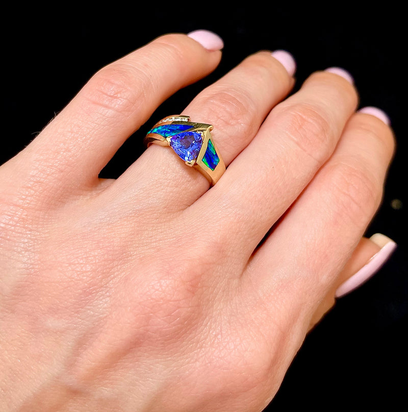 Beautiful SYG Tanzanite, Diamonds & Blue Opal Ring - $15K APR Value w/CoA} APR57