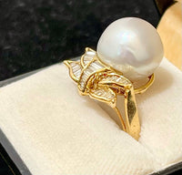 Antique Designer White Pearl & Diamond SYG Ring - $6K Appraisal Value w/CoA! APR57