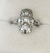 1920s Handmade Victorian-style 18K White Gold Filigree Diamond Ring - $6K APR Value w/CoA! APR57