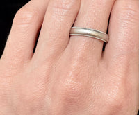 Tiffany & Co. Platinum Wedding Band Ring - $3K Appraisal Value w/CoA! APR57