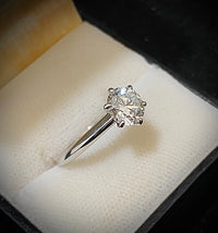 TIFFANY & CO. Platinum Diamond Solitaire Engagement Ring - $40K Appraisal Value w/ CoA! } APR57