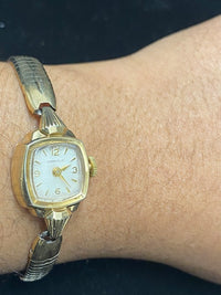 CARAVELLE by Bulova Vintage C. 1940s Ladies Wristwatch - $4K APR Value w/ CoA! APR 57