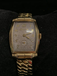BULOVA Vintage 1940s Curvex Watch w/ Fancy Lugs & Aged Dial - $6K APR Value w/ CoA! ✓ APR 57