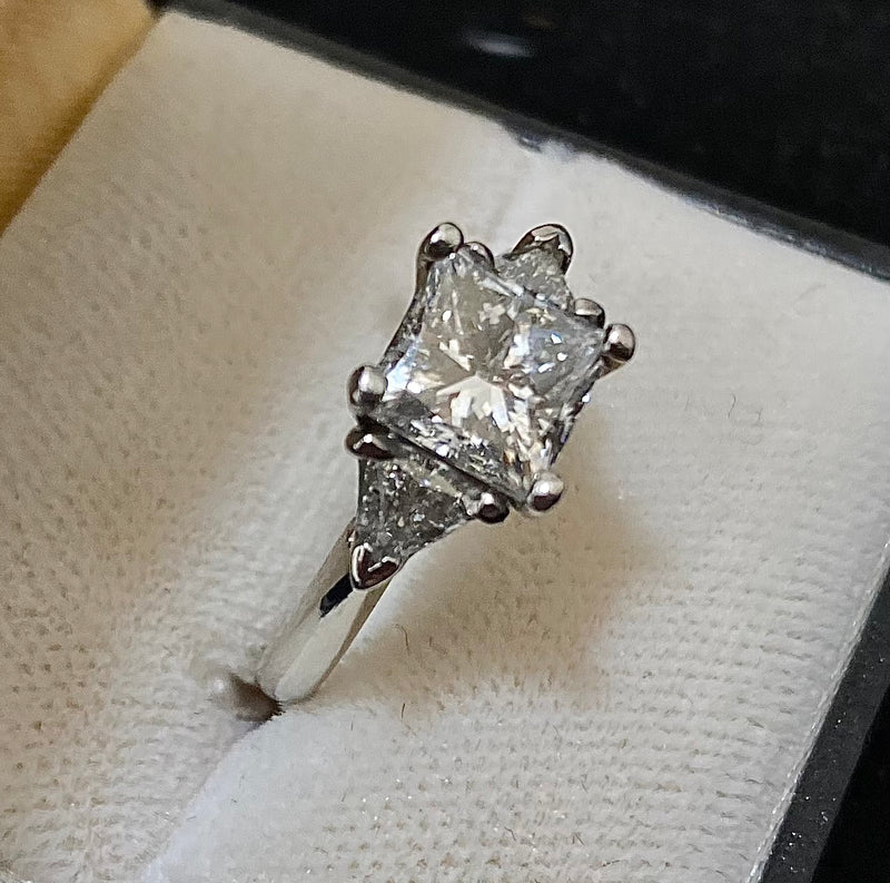 Unique Designer's Platinum with Princess cut Diamond 3-stone Engagement Ring - $60K Appraisal Value w/CoA} APR57