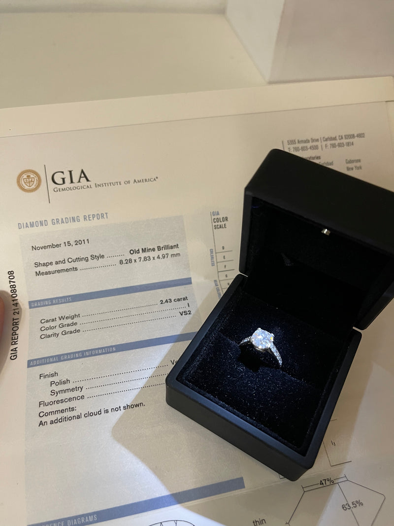 Ladies Platinum Diamond Ring 2.43ct w/ GIA certificate - $90K APR w COA! APR57