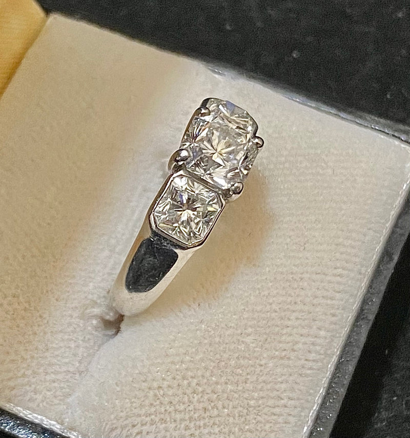 Tiffany & Co. Lucida Diamond 3-stone Diamond Platinum Engagement Ring - $40K Appraisal Value w/CoA} APR57