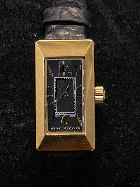 MARC JACOB Quart Gold-Tone Watch w/ Onyx Crown - $1K APR Value w/ CoA! APR57
