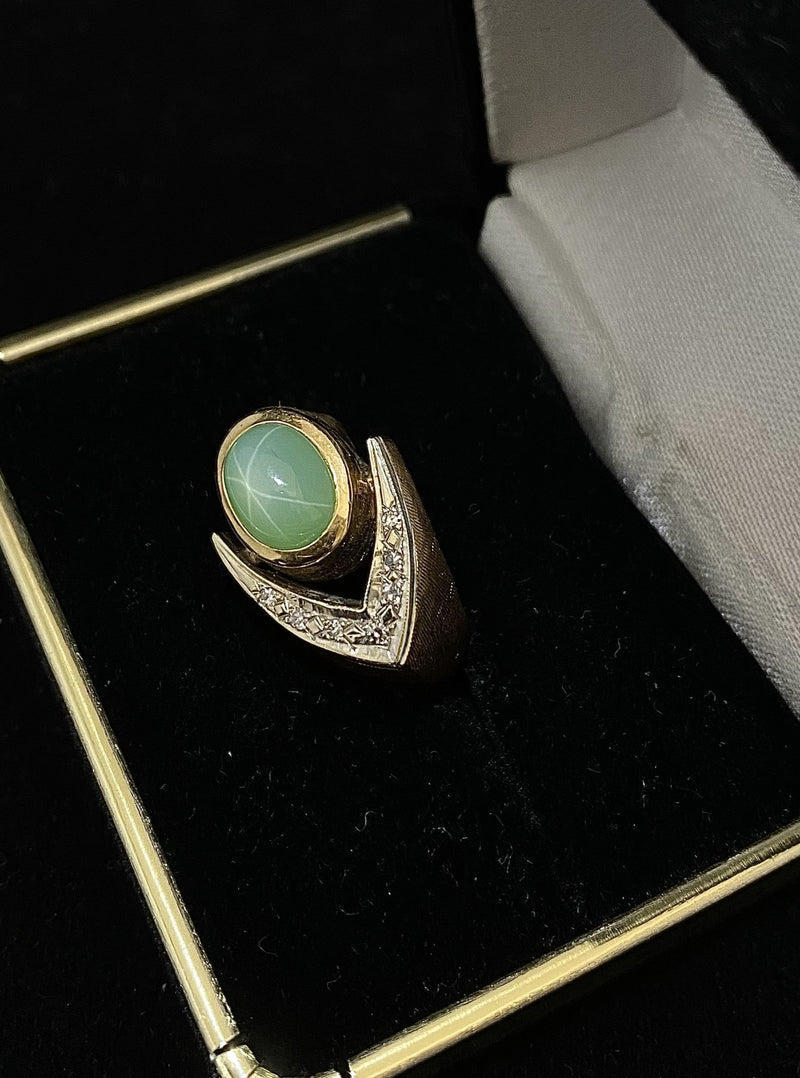 Solid Yellow Gold Star Green Sapphire & Diamond Ring - $4K Appraisal Value w/ CoA!