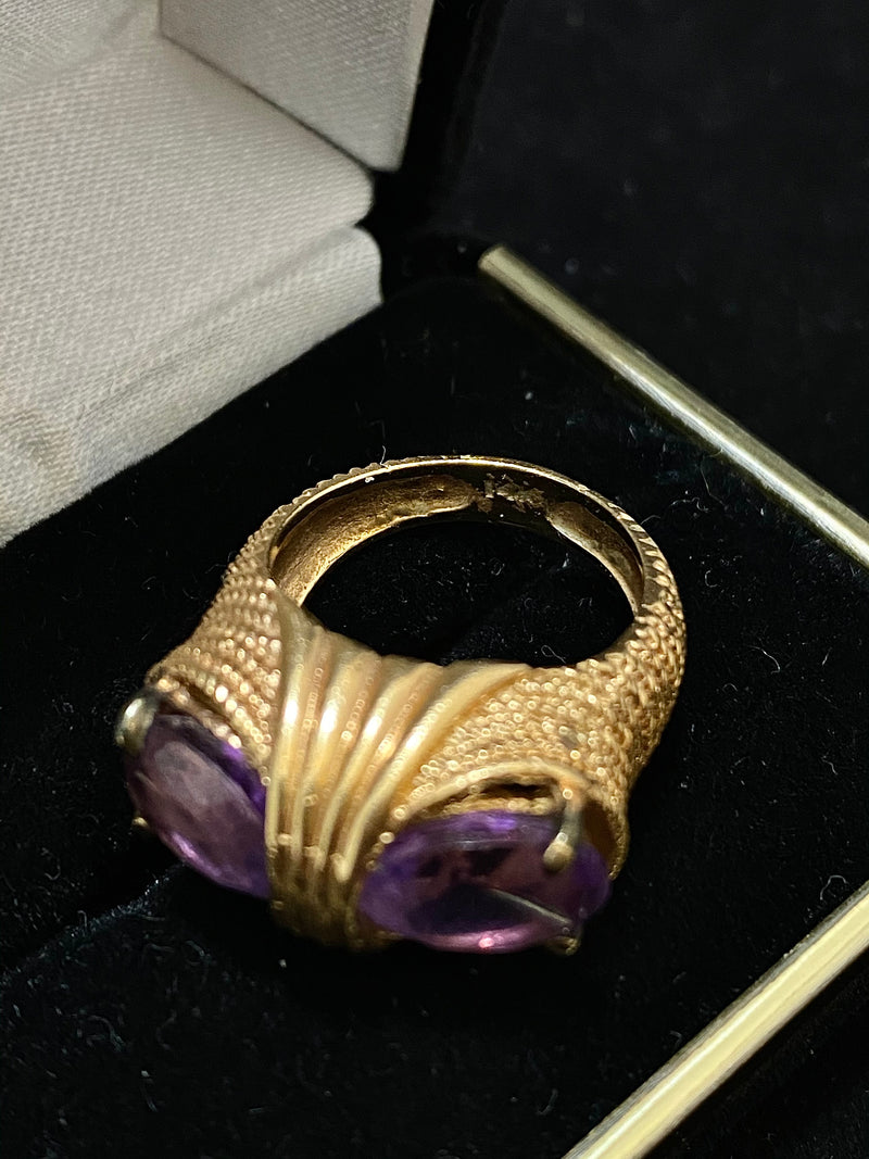 BEAUTIFUL 1940's Antique Design Solid Yellow Gold Amethyst Ring - $8K Appraisal Value w/ CoA! APR 57