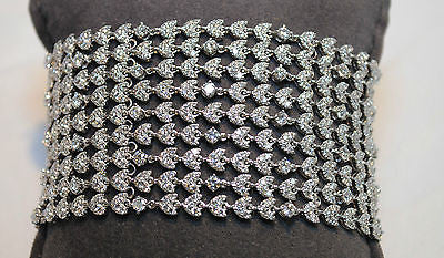 Contemporary 23 Carat Diamond Statement Bracelet in 18K White Gold - $80K VALUE APR 57