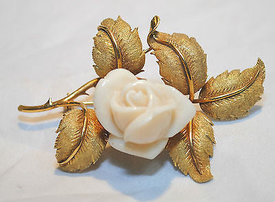 1940s Vintage White Coral Rose Brooch in 18K Yellow Gold - $10K VALUE APR 57