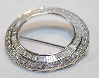 Contemporary Designer 1.8 Carat Diamond Circle Brooch/Pin in 18K White Gold - $15K VALUE APR 57