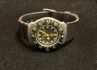 TAG Heuer Professional Men's Watch w/ Indianapolis 500 Dial and Black Rubber Strap - $5K APR w/CoA! APR 57