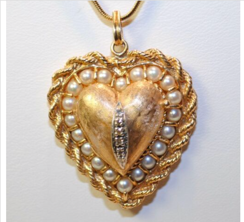 BEAUTIFUL Vintage 1950's Pearl & Diamond Keepsake YG Locket Pendant - $8K Appraisal Value! ✓ APR 57