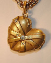 Contemporary Kieselstein-Style Diamond Heart Pendant in 22K Yellow Gold - $20K VALUE APR 57