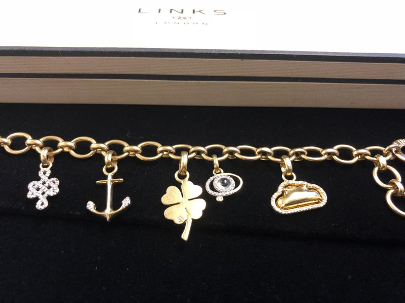 LONDON LINKS 18K Yellow Gold Charm Bracelet with 150 Diamonds! - $10K APR Value w/ CoA! APR 57