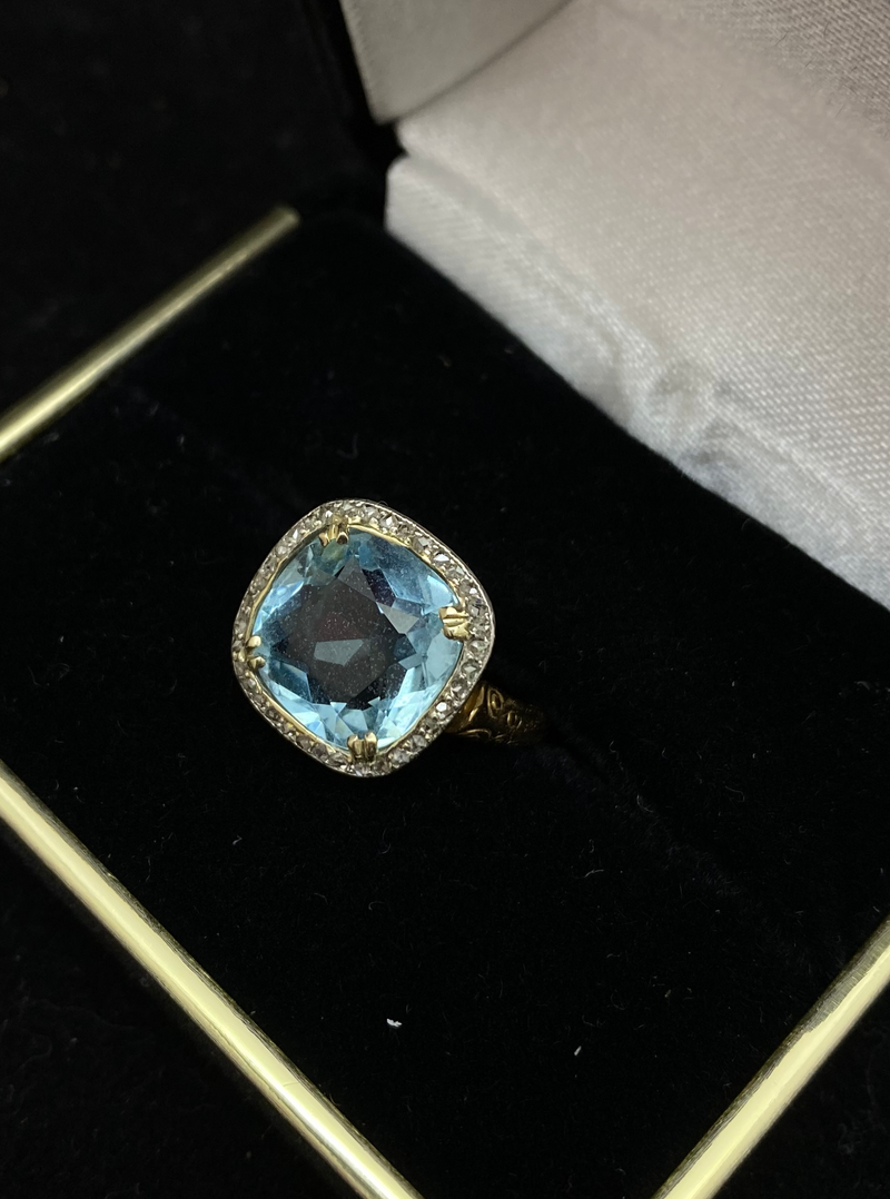 1930's Antique Designer's SYG Aquamarine w 36 Diamonds Ring - $20K Appraisal Value w/ CoA! APR 57