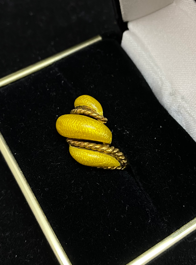 VCA Style Italian Unique Designer 18K Yellow Gold Ring with Enamel Twist - $10K APR w/CoA} APR 57