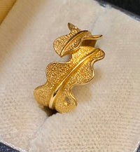 Buccellati-style 18K Yellow Gold Intricate Leaf Design Ring - $3K Appraisal Value w/CoA} APR57