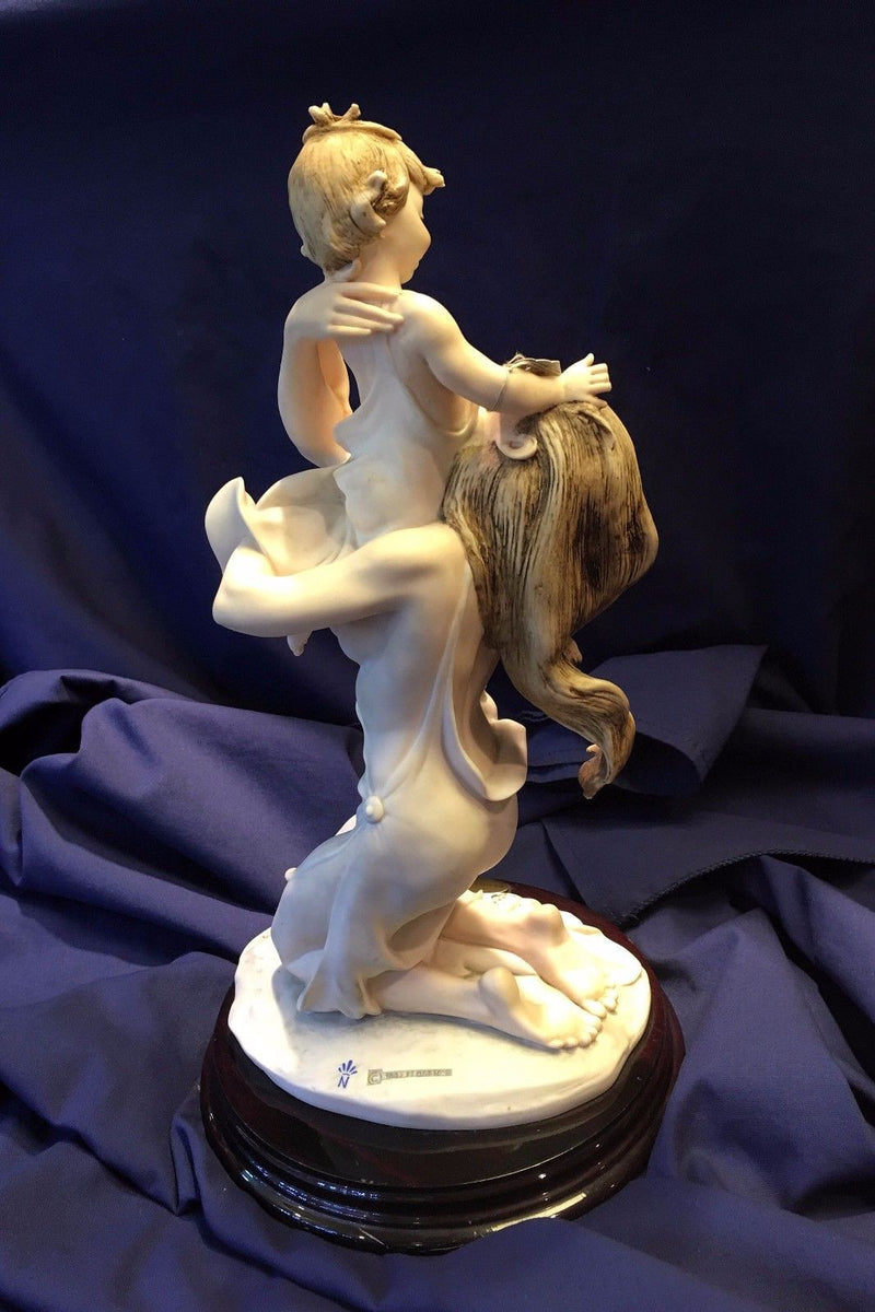GIUSEPPE "Abiding Love" Italian Figurine