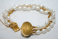 1950s Vintage Freshwater Pearl Bracelet with 1 Carat Opal Clasp in 14K Yellow Gold - $12K VALUE APR 57