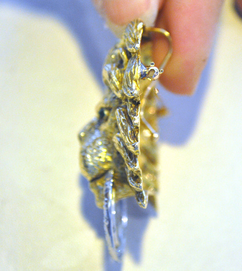 Beautiful 1960s 18K Yellow & White Gold Lion's Head Brooch/Pendant w/ Diamonds and Emeralds - $20K VALUE APR 57