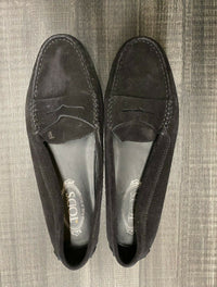 TODS Gommino Black Suede Driving Loafers - $600 Appraisal Value! ✓ APR 57